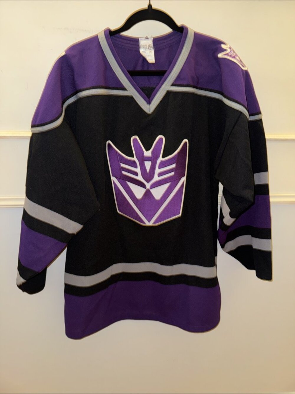 Transformers Decepticon Megatron Black Purple Hockey Jersey L Excellent Cond.